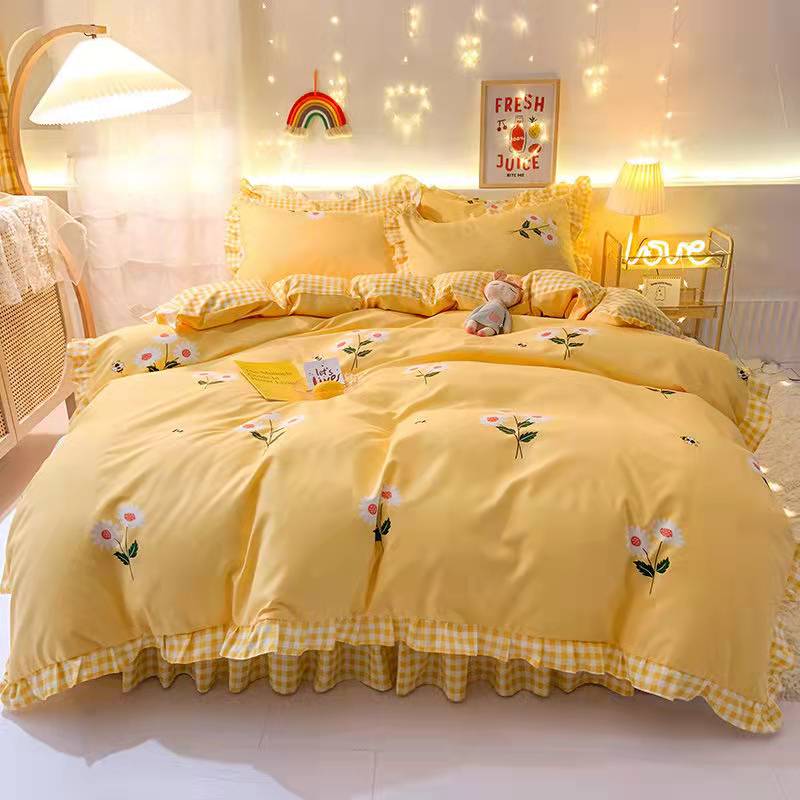 Fashion princess style Skin-friendly cotton four-piece Bed skirt