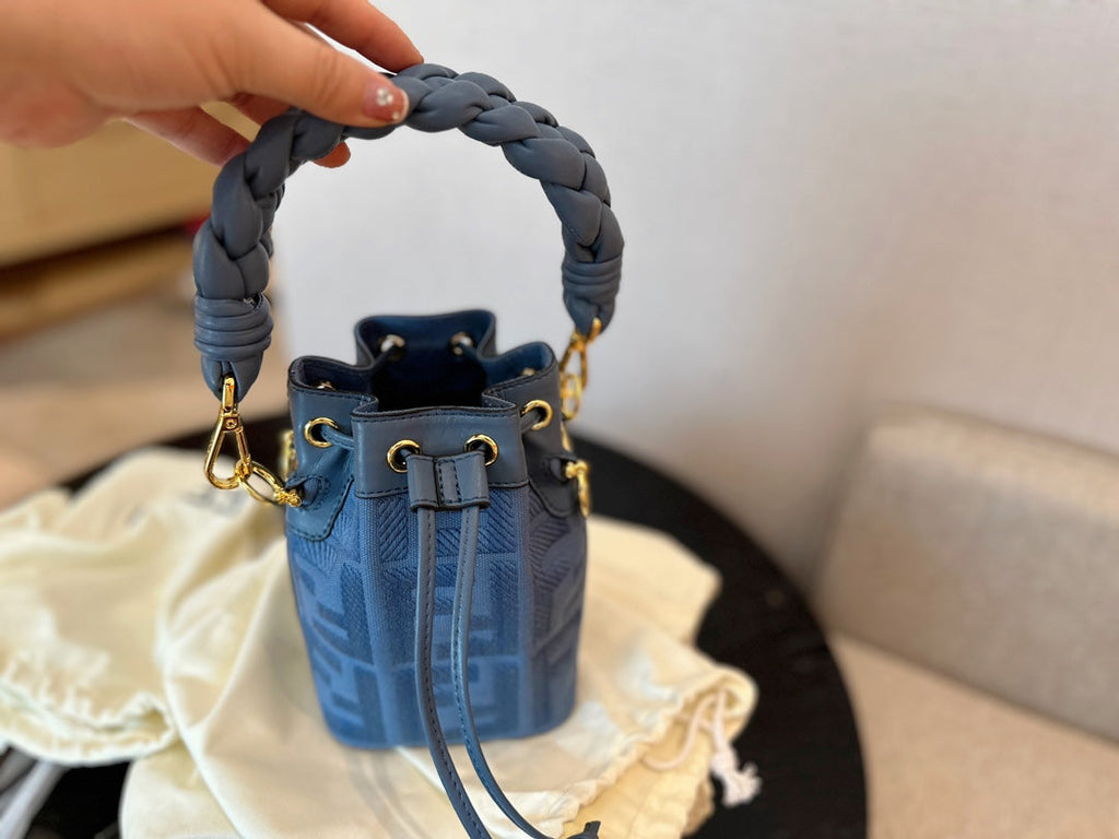 2023 FD handbag -109