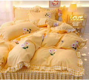 Fashion princess style Skin-friendly cotton four-piece Bed skirt