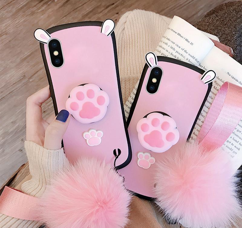 Cute cat with Hairball phone case