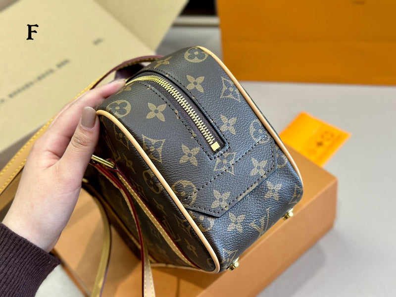 2023 VL handbag -171