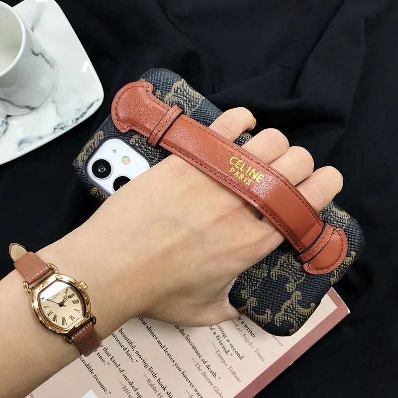 Fashion Genuine Leather Wristband Phone Case