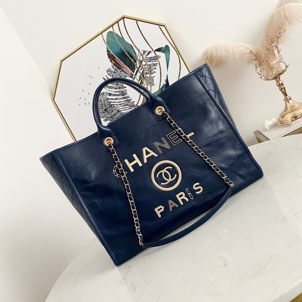 Chanel tote blue